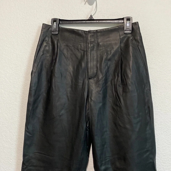 Vince NEW Pleat Front Tapered Leather Trousers Black Size 2 - Picture 4 of 11